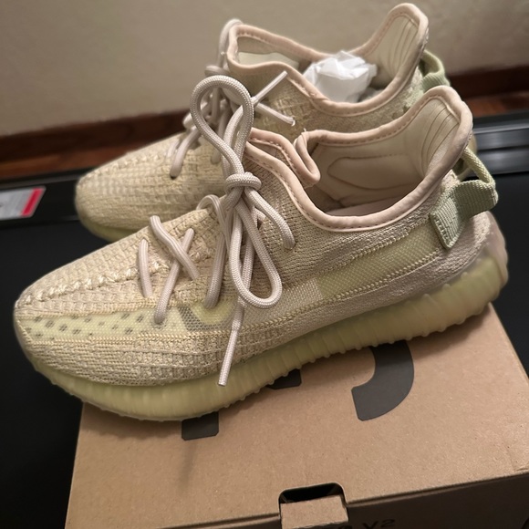 Yeezy 350 flax - Picture 2 of 7